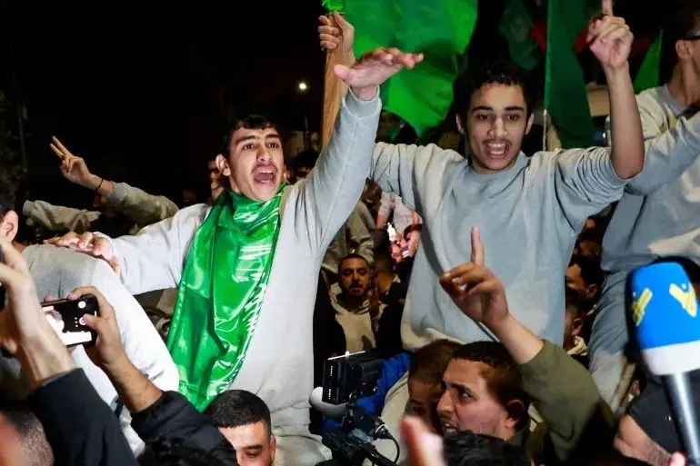 روزنامه اسرائیلی: ۲۵۰ زندانی فلسطینی محکوم به حبس ابد آزاد میشوند