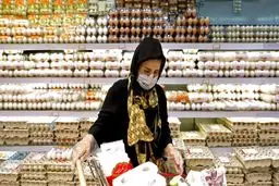 آیا تعرفه‌های ثانویه ترامپ اقتصاد ایران را به بن‌بست می‌کشاند؟