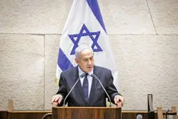 نتانیاهو چطور قسر درمی‌‏رود/درباره سیاست تفرقه بینداز  و حکومت کن که نخست‌وزیر اسرائیل درپیش گرفته است