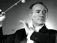 از کودکی نابغه بود