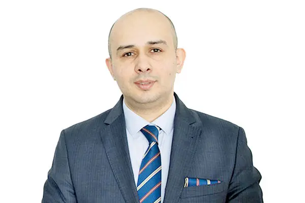 پیمان مولوی کارشناس اقتصاد:هیچ تفاوتی ندارد چه فردی جایگزین فرزین شود