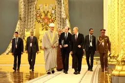 مسکو: پوتین و سلطان عمان درباره ایران رایزنی کردند
