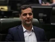 نقوی حسینی: برخی نمایندگان برای سلبریتی شدن همه نوع نظری می‌دهند