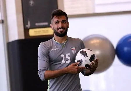 بمب و نقل و انتقالات با پرسپولیس به توافق رسید؟