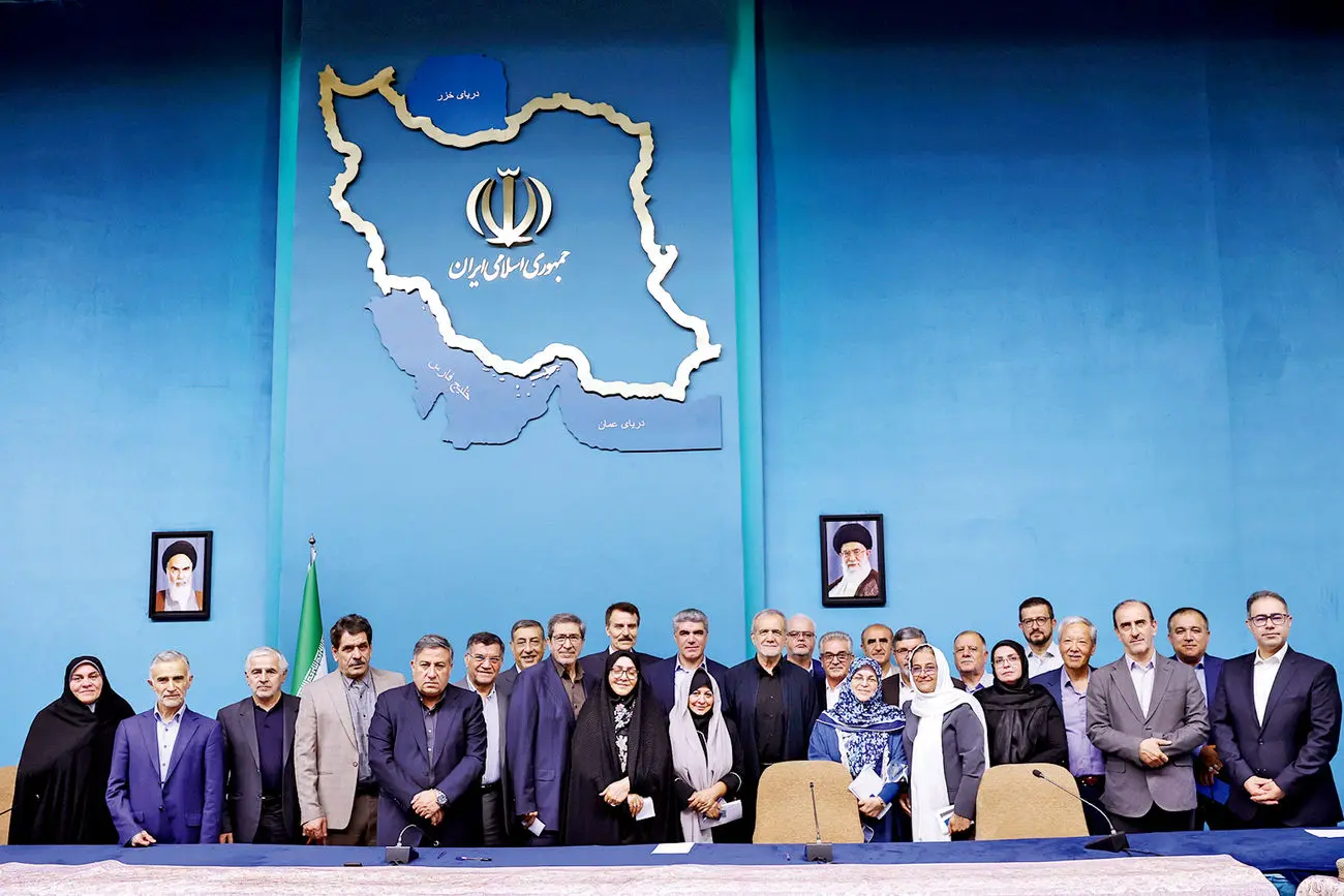 رئیسجمهور در دیدار اعضای جبهه اصلاحات ایران تاکید کرد:ادامه مسیر اصلاحات با عقلانیت