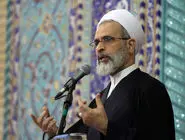 امام جمعه قم: انقلاب اسلامی در پیشرفت‌های گوناگون زن معجزه کرده است