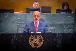 وزیر خارجه بحرین: حل‌وفصل مسالمت‌آمیز درگیری‌ها، اصل سیاست خارجی ماست