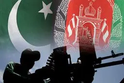 توافق افغانستان و پاکستان بر سر برقراری آتش‌بس فوری