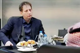 ولخرجی‌‏های آقای بدهـکار/بابک زنجانی با چه پشتوانه‏‌ای بی‌محابا به مسئولان کشور می‏‌تازد؟