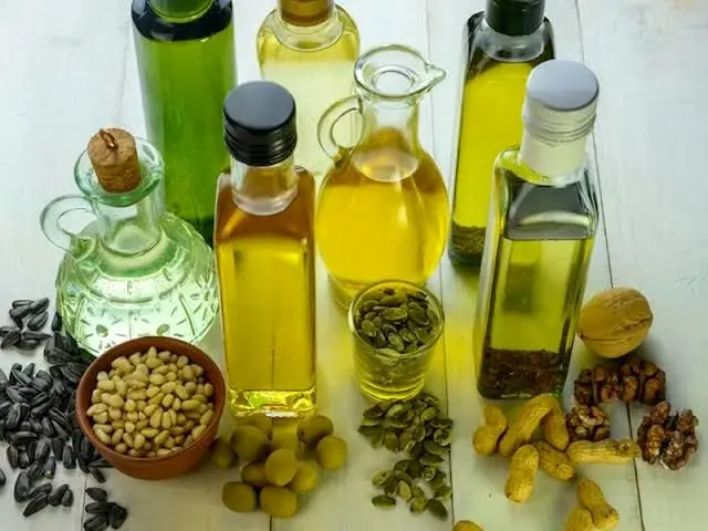 روغنهای گیاهی؛ منبعی سرشار از چربیهای مفید برای سلامت بدن