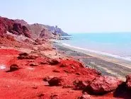 بازگرداندن خاک هرمز؛ حرکتی نمادین برای حفظ میراث طبیعی