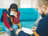 «تراپی» خارج از دسترس مردم/گرانی و نبود پوشش بیمه‌‏ای کافی، استفاده از خدمات درمان روان را بیش‌ازپیش سخت کرده است