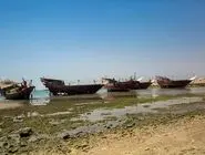 جنوب تشنه/درباره سواحل و جزایری که از توسعه بازمانده‌اند