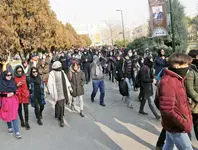 دانشگاه زنده است؟بررسی عملکرد جنبش دانشجویی در اعتراضات اخیر و انتقاد بعضی گروه‌ها به نوع فعالیت دانشجویان معترض