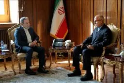 دیدار وزیر خارجه با سرکنسول جدید ایران در ارزروم