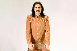 پلنگی که ماه را فتح ‌کرد/به بهانه خداحافظی کورش یغمایی از دنیای موسیقی 