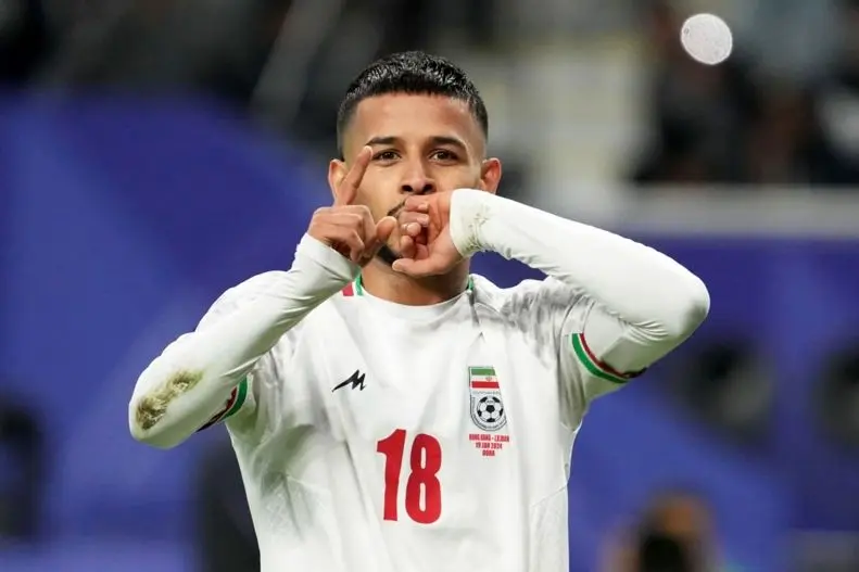 بمب بزرگ نقل و انتقالات فوتبال ایران؛ پیشنهاد پرسپولیس برای خرید ستاره محبوب استقلالیها