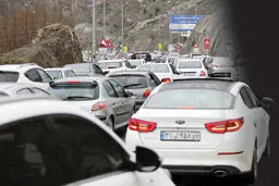بلاتکلیفی آزادراهی نتیجه لابی فروشندگان زیتون؟ گزارش «هم‏‌میهن» از یک گره ترافیکی در رودبار گیلان که به دلیل بسته بودن مسیر برگشت آزادراه قزوین-رشت مسافران را گرفتار کرده است