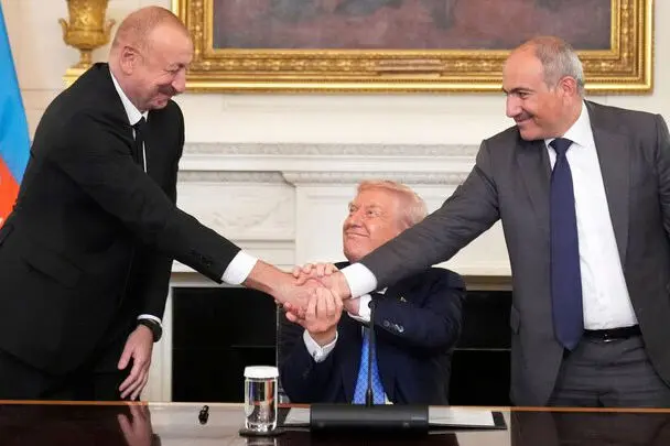 دست خالی ما در زنگزور