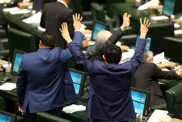 تصویب تحقیق و تفحص از فیلترشکن‌ها و اظهارات نمایندگان در جلسه دیروز/ وقتی تندروها مخالف فیلترینگ شدند