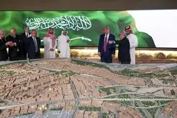 عربستان و نیاز به نوسازی سیاسی/سخنان ترامپ یادآور تمجید کارتر از شاه ایران بود