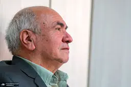 علی‌محمد حاضری: جریان پایداری خودشان را حق مطلق و در تقابل با همه دیگر نیروها می‌دانند