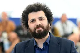 چاقو دسته خودش را برید 