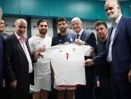 رئیس فیفا به تهران سفر می‌کند 