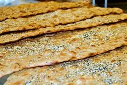 ترفندهای نانوایان برای افزایش قیمت نان 