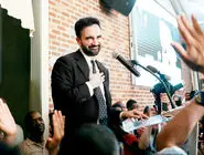ستاره جدید حزب دموکرات/پیروزی زهران ممدانی در انتخابات مقدماتی شهرداری نیویورک با وعده دگرگونی سیاست‏‌های شهری در سراسر آمریکا طنین‌‏انداز شد