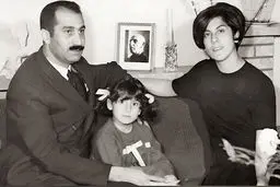 مهم‌تر از ایـران نداشتند/زندگی وسیاست‌ورزی خانواده فروهر از نگاه پرستو فروهر