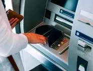 کابوس گیر افتادن کارت‌ بانکی در دستگاه خودپرداز