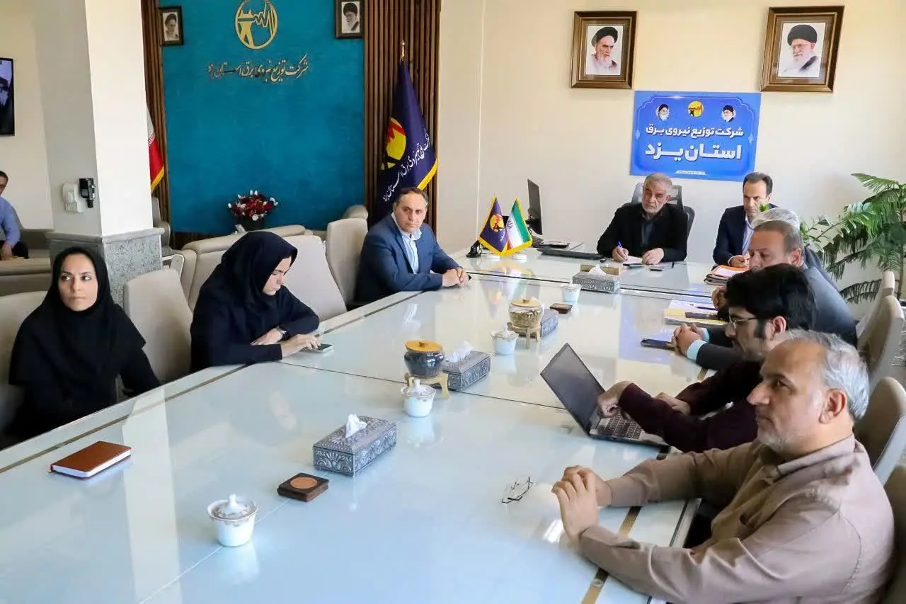 مجوز سرمایه‌گذاران راکد خورشیدی باطل شود / به بی‌عدالتی در خاموشی‌ها پایان دهید