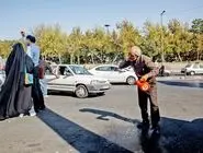که گرما سخت سوزان است/بررسی‏‌های «هم‌میهن» نشان می‌دهد اوایل اردیبهشت تا اوایل خردادماه بیشترین میزان تابش اشعه ماوراء بنفش  بسیار شدید بود اما دولت اقدام به تعطیلی شهر نکرد