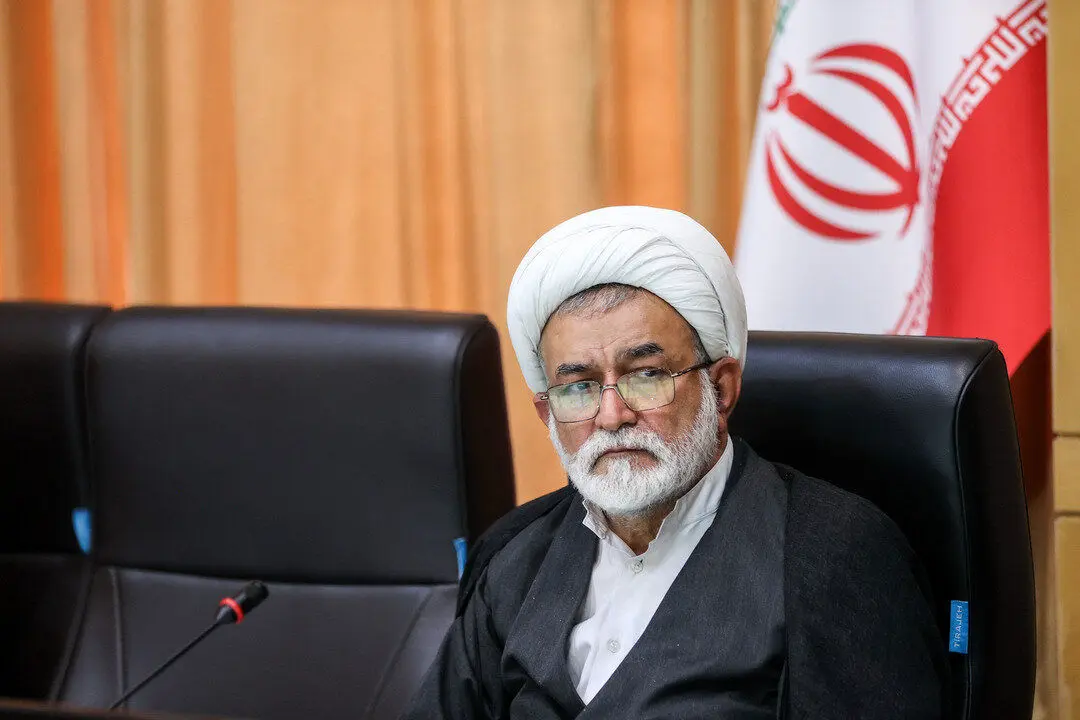 نماینده مجلس: تلاش میکنند دسیسه دشمنان را پررنگ جلوه دهند