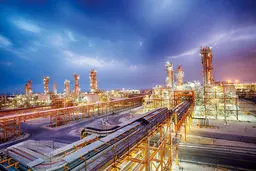 اصرار بر محرمانگی/موافقان و مخالفان ترک تشریفات در قراردادهای نفتی در میزگرد هم‌میهن دلایل خود را مطرح کردند/ بخش آخر