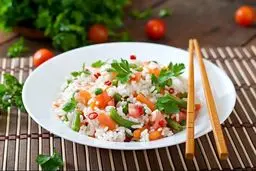بدون استرس چاق شدن، محبوب‌ترین غذاها را مصرف کنید 