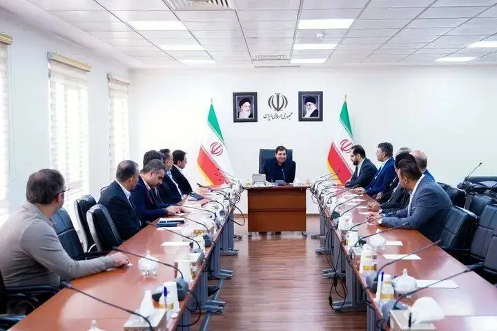 تأکید مخبر بر نقش محوری کارفرمایان در جهش تولید و صادرات