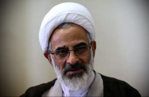 نماینده ولی فقیه در سپاه: اجازه نمیدهیم دست دشمنانمان به ولی فقیهمان برسد