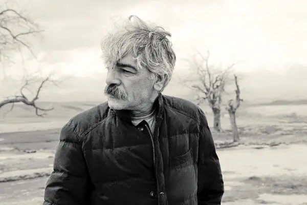 «آقا» برازنده شماست