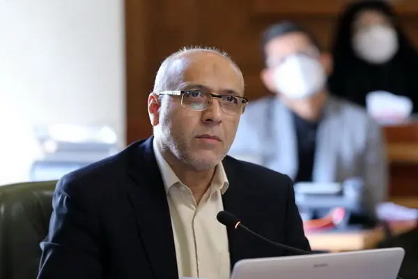 رئیس کمیسیون عمران و حمل و نقل شورای شهر تهران: مترو در 4 سال تنها 1/7 کیلومتر توسعه یافت 