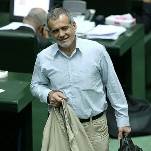 ۴۸ مدیر دولت پزشکیان از نمایندگان ادوار هستند