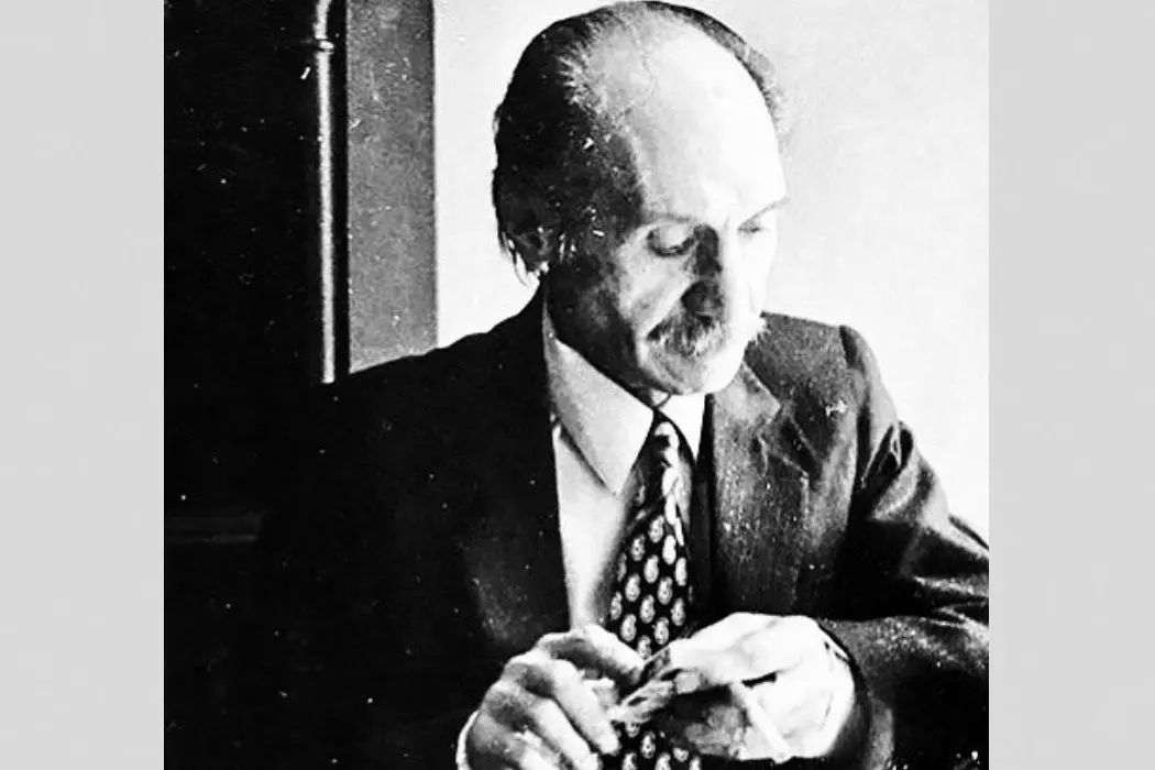 تهران‌شناس عالم