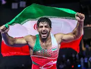 ساروی بر سکوی نخست جهان ایستاد