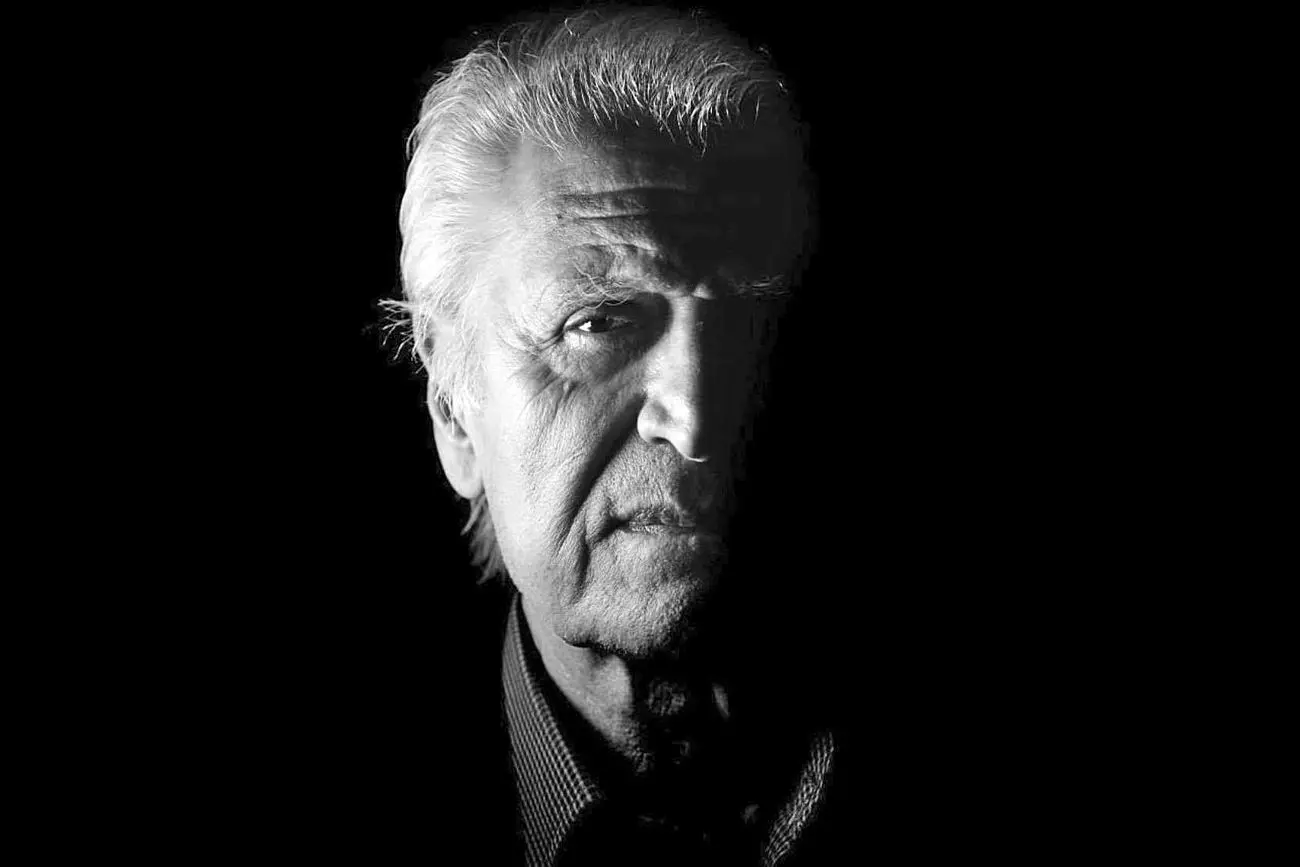 رنگآمیز نتها روی بوم زمانه/درباره احمـــــد پژمان که در کارنامه پربار خود از آهنگسازی برای داریوش تا سیمرغ جشنواره فجر را دارد و شامگاه هفتم شهریور در لسآنجلس درگذشت