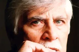 پایان پرده مبارز خستگی‏‌ناپذیر