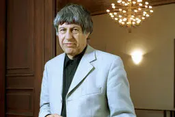 روایتگرِ قرنِ دیوانه/ایوان کلیما نویسنده‌‏ای که از میان خاکسترِ دو توتالیتاریسم برخاسته بود، درگذشت