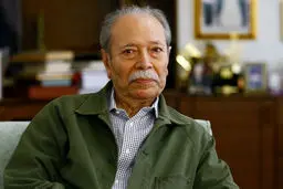 خداحافظی بزرگ‏‌آقا