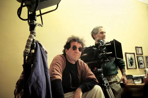 شمایل سینمای امروز ایران/برای سالروز قتل مؤلف بزرگ ؛ داریوش مهرجویی